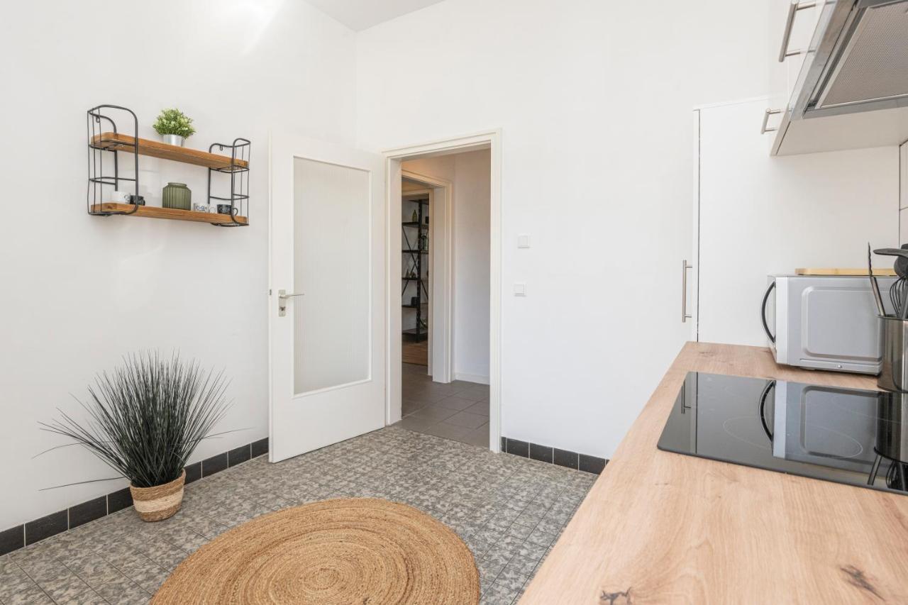 Center Dream Apartment - Netflix Крефельд Экстерьер фото